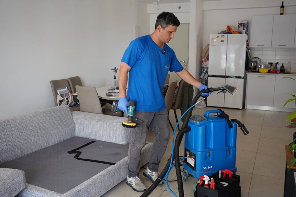 אודות קלין פרו